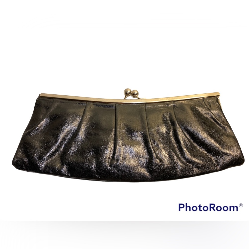 HOBO International Clutch 🔥Final Price🔥